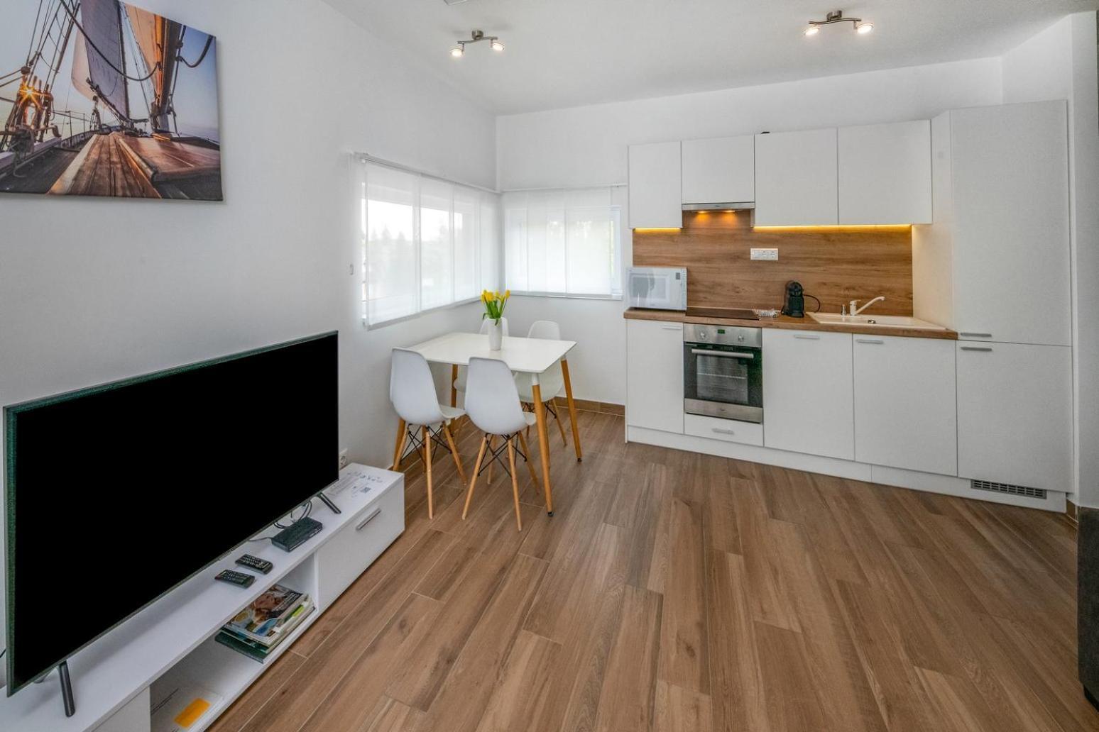 Anchor Apartman By Hellobalatonlelle Eksteriør billede