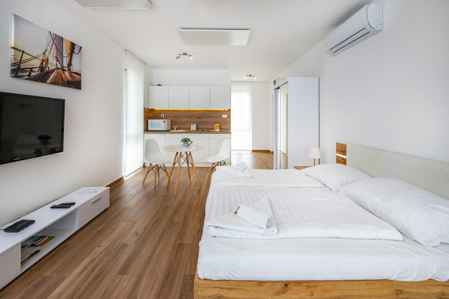 Anchor Apartman By Hellobalatonlelle Eksteriør billede